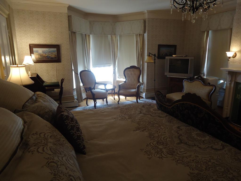 Governor'S Mansion Inn Miramichi Kültér fotó
