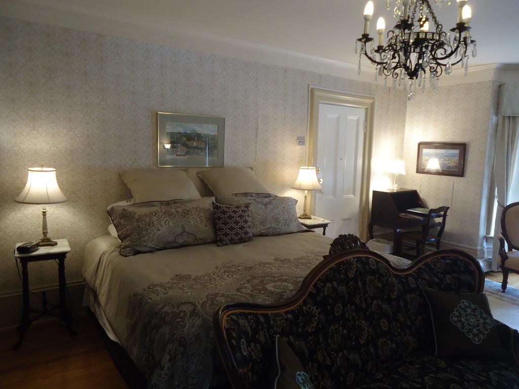 Governor'S Mansion Inn Miramichi Kültér fotó