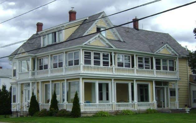 Governor'S Mansion Inn Miramichi Kültér fotó